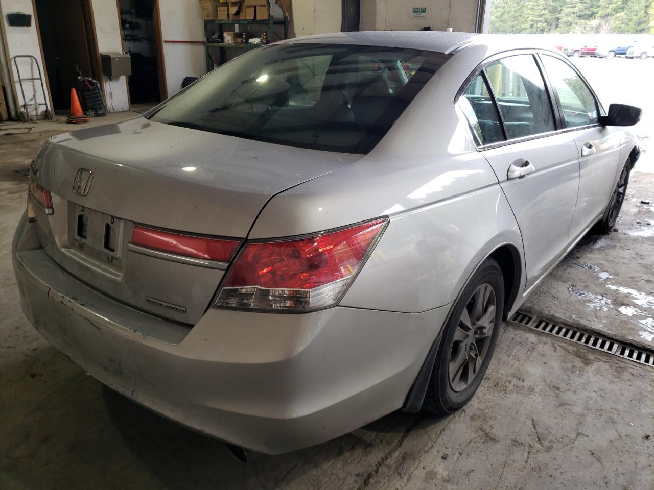 Photo 4 from auction – 2012 HONDA ACCORD SE with VIN 1HGCP2F62CA015583