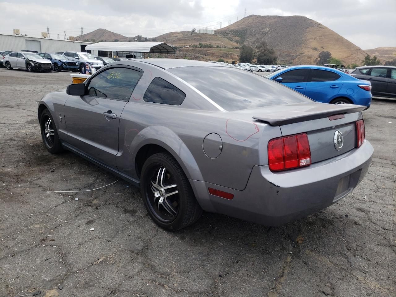 Photo 3 from auction – 2007 FORD MUSTANG with VIN 1ZVFT80N475271701