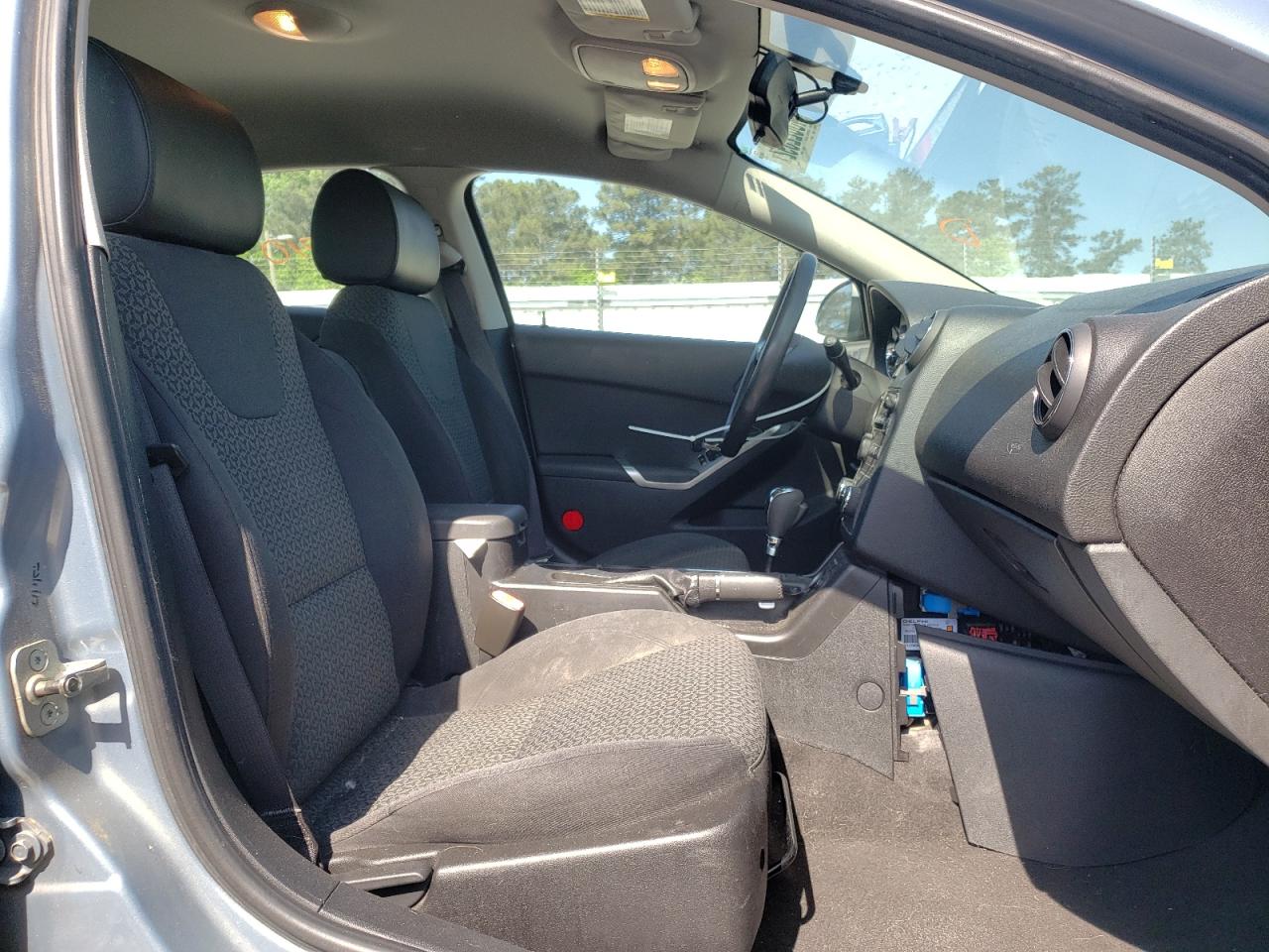 Photo 5 from auction – 2009 PONTIAC G6 with VIN 1G2ZJ57B794238950