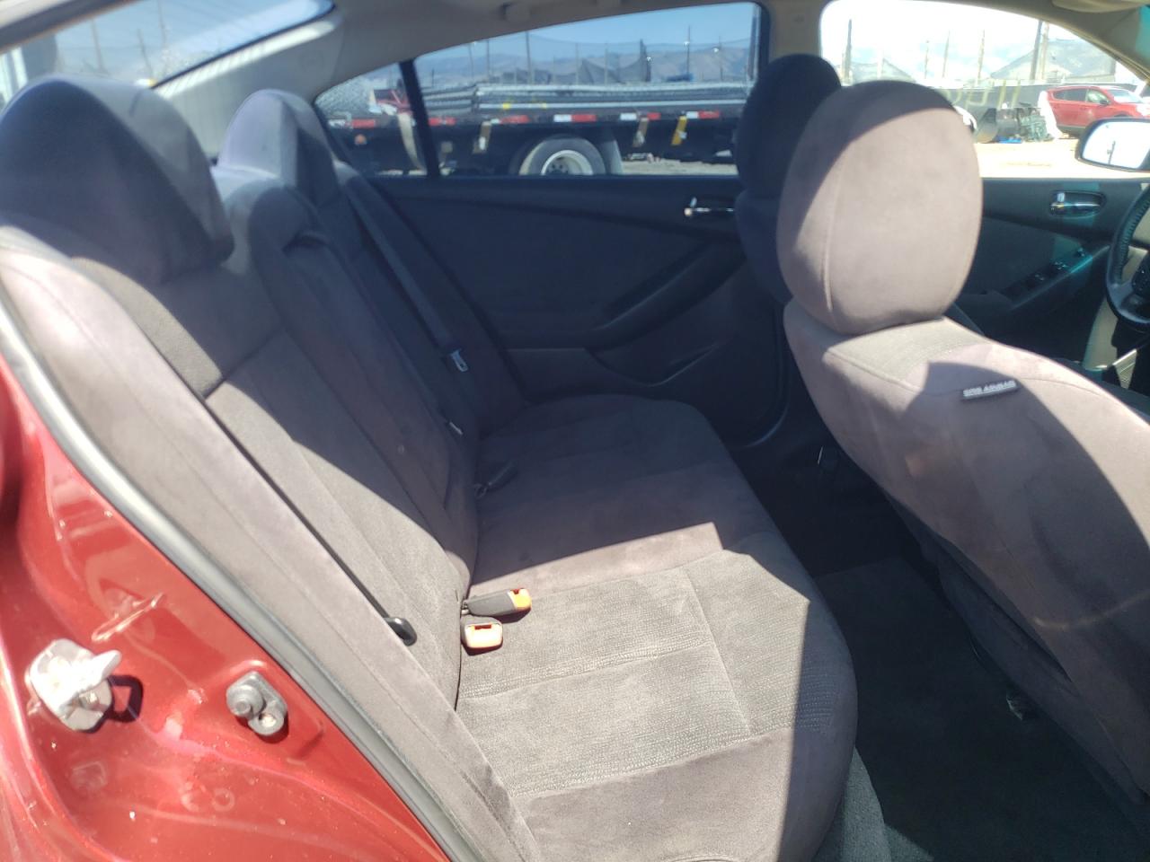 Photo 6 from auction – 2011 NISSAN ALTIMA SR with VIN 1N4BL2AP4BN498822