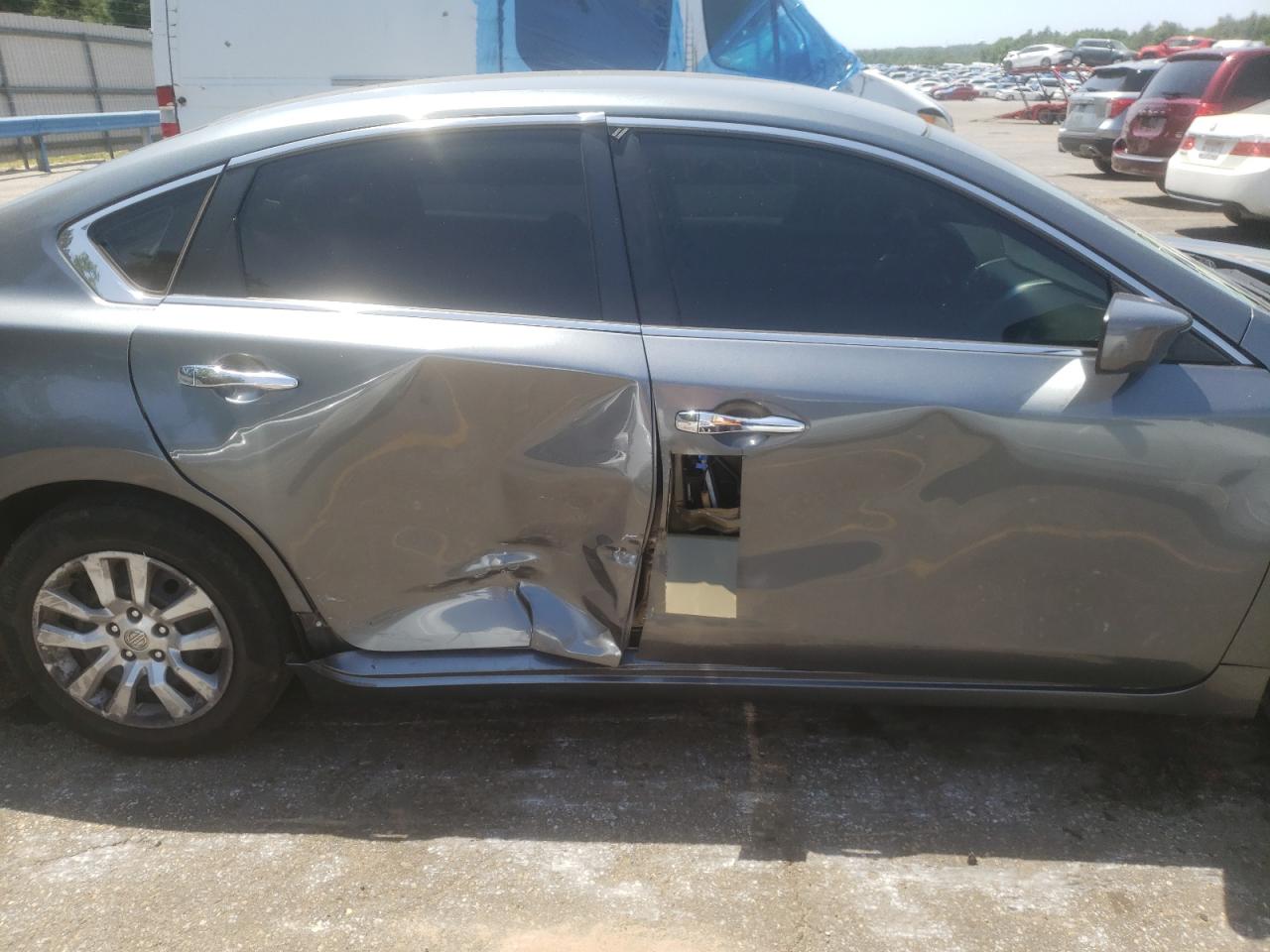 Photo 9 from auction – 2014 NISSAN ALTIMA 2.5 with VIN 1N4AL3AP2EN337181