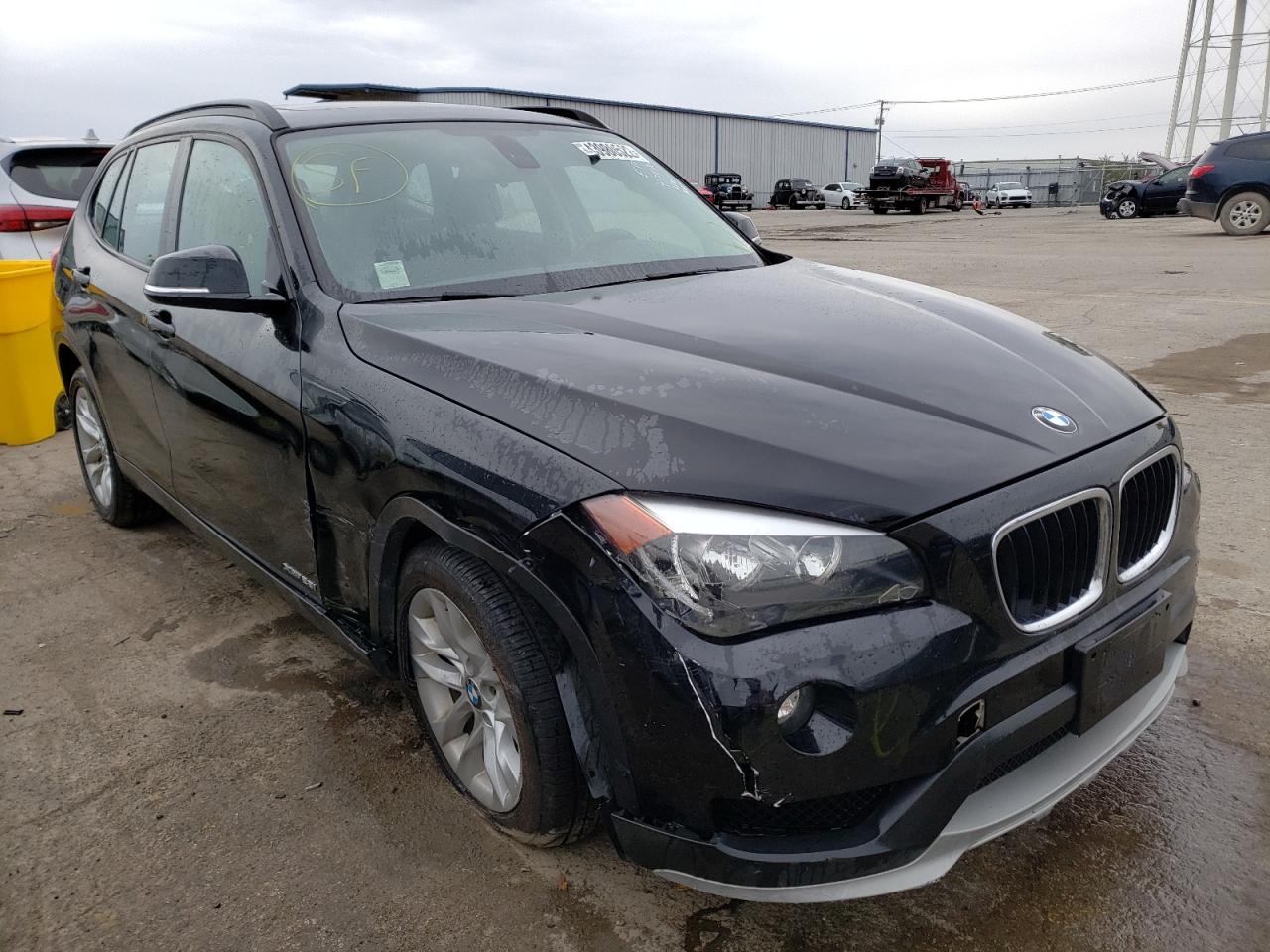 BMW X1 XDRIVE2 2015 with VIN WBAVL1C58FVY36058 - Photo from auction