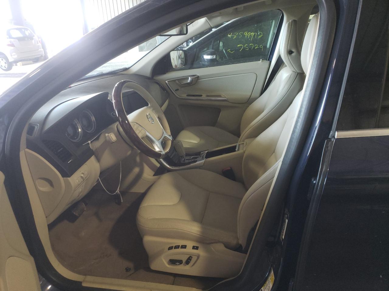 Photo 5 from auction – 2012 VOLVO XC60 3.2 with VIN YV4952DZ0C2335732