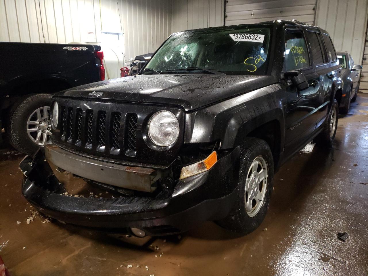 Photo 2 from auction – 2014 JEEP PATRIOT SP with VIN 1C4NJRBB4ED835573