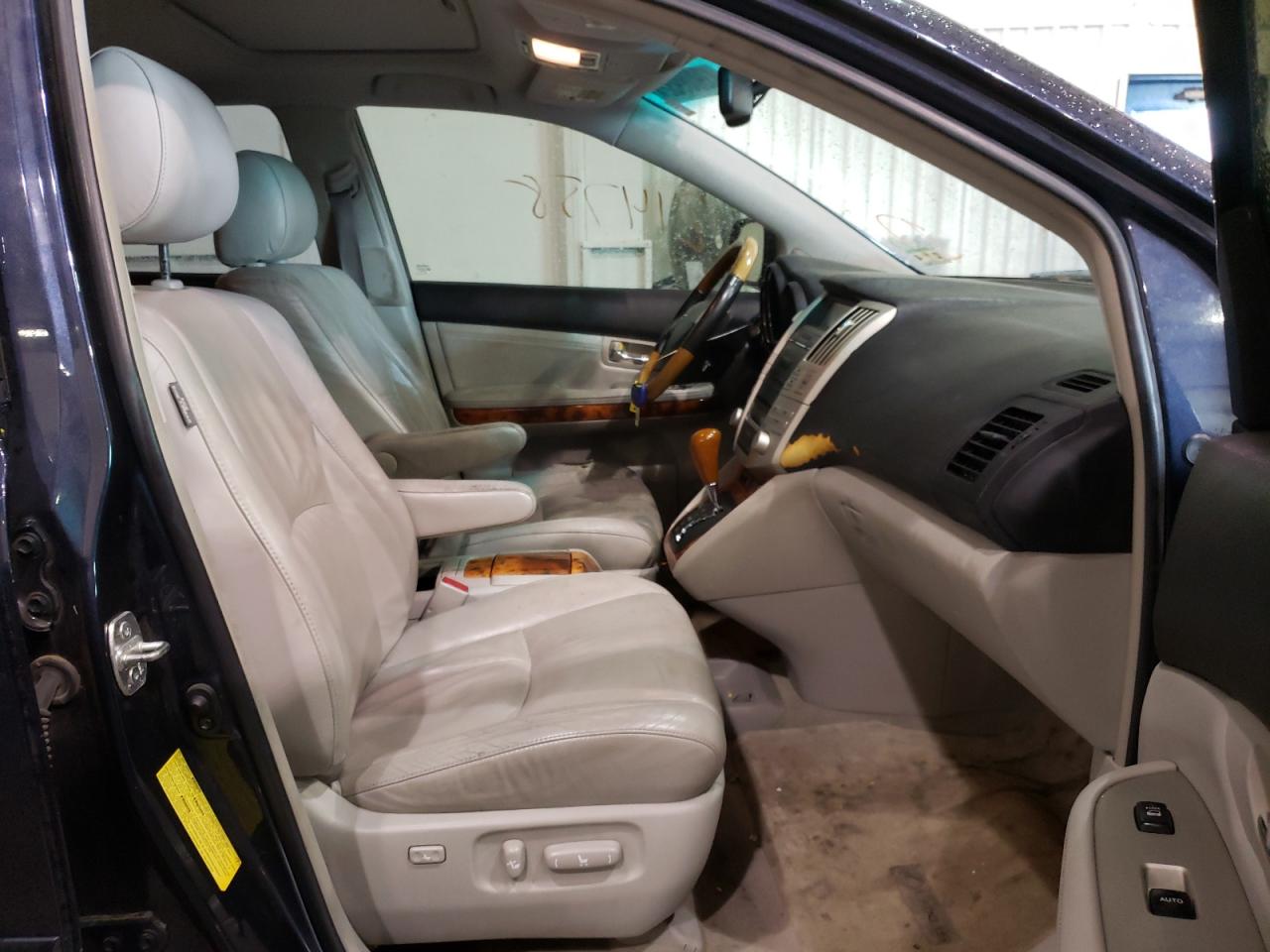 Photo 5 from auction – 2007 LEXUS RX 350 with VIN 2T2GK31U77C013562