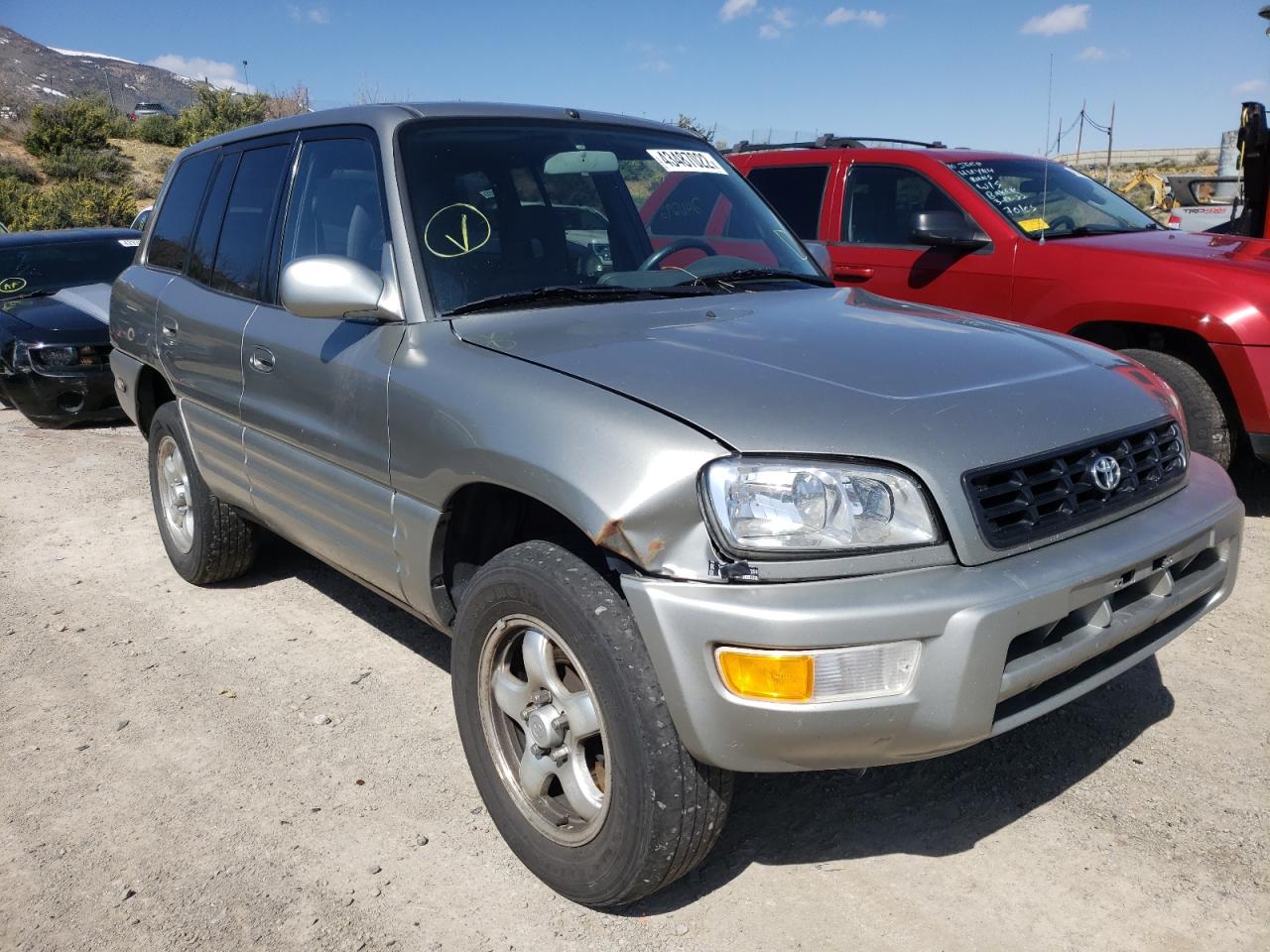 TOYOTA RAV4 2000 with VIN JT3HP10V9Y7160496 - Photo from auction