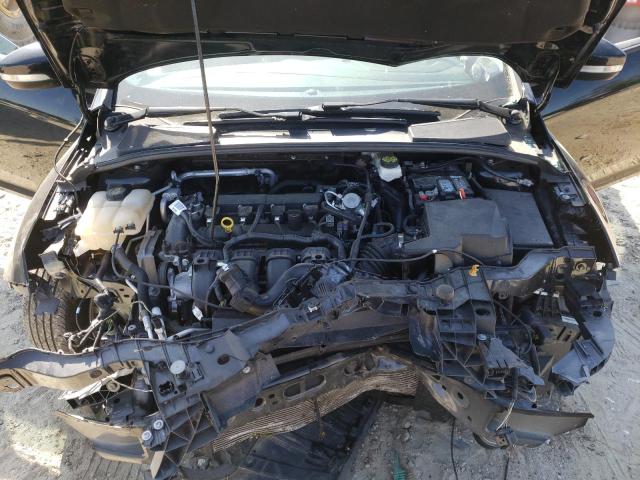 Photo 7 from auction – 2017 FORD FOCUS SE with VIN 1FADP3F2XHL266388
