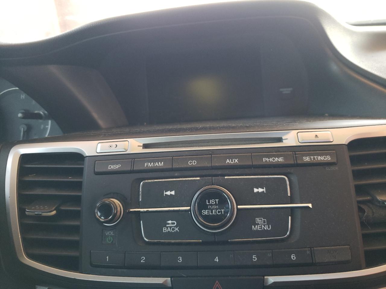 Photo 9 from auction – 2015 HONDA ACCORD SPO with VIN 1HGCR2F58FA098975