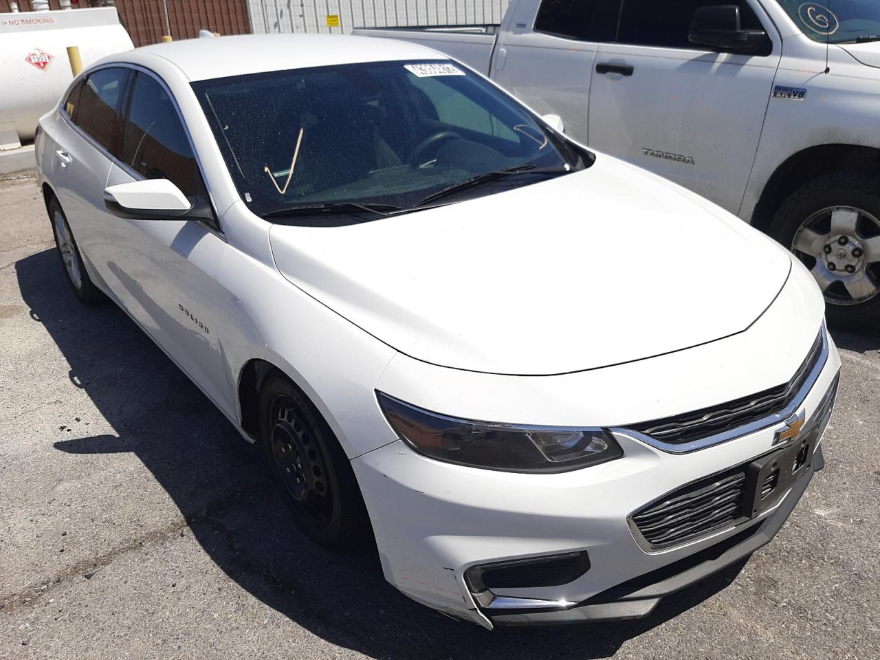Photo 1 from auction – 2018 CHEVROLET MALIBU LT with VIN 1G1ZD5ST9JF250683