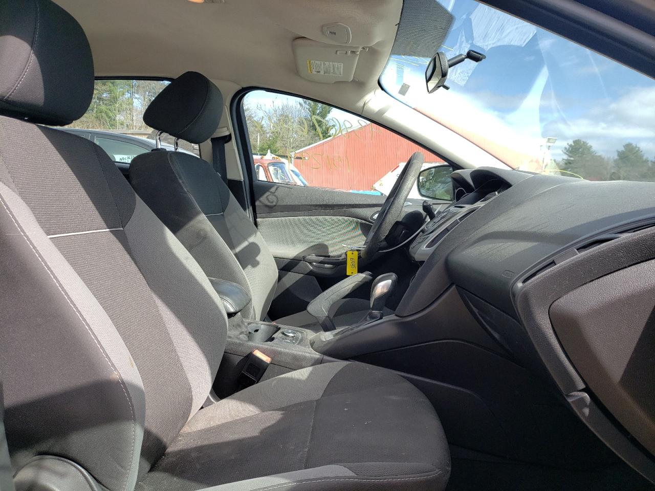 Photo 5 from auction – 2013 FORD FOCUS SE with VIN 1FADP3K24DL311308
