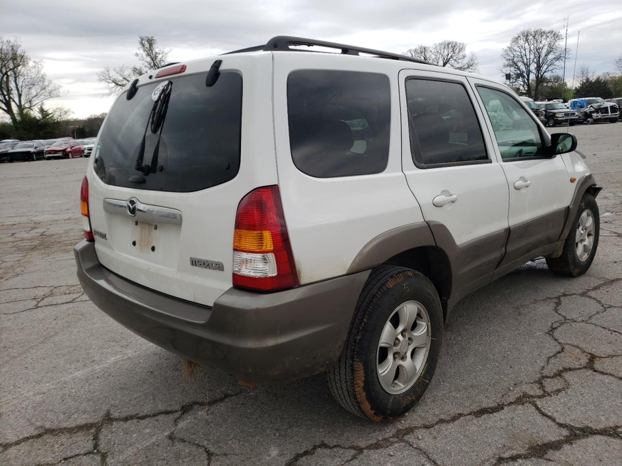 Photo 4 from auction – 2004 MAZDA TRIBUTE LX with VIN 4F2YZ04124KM22843