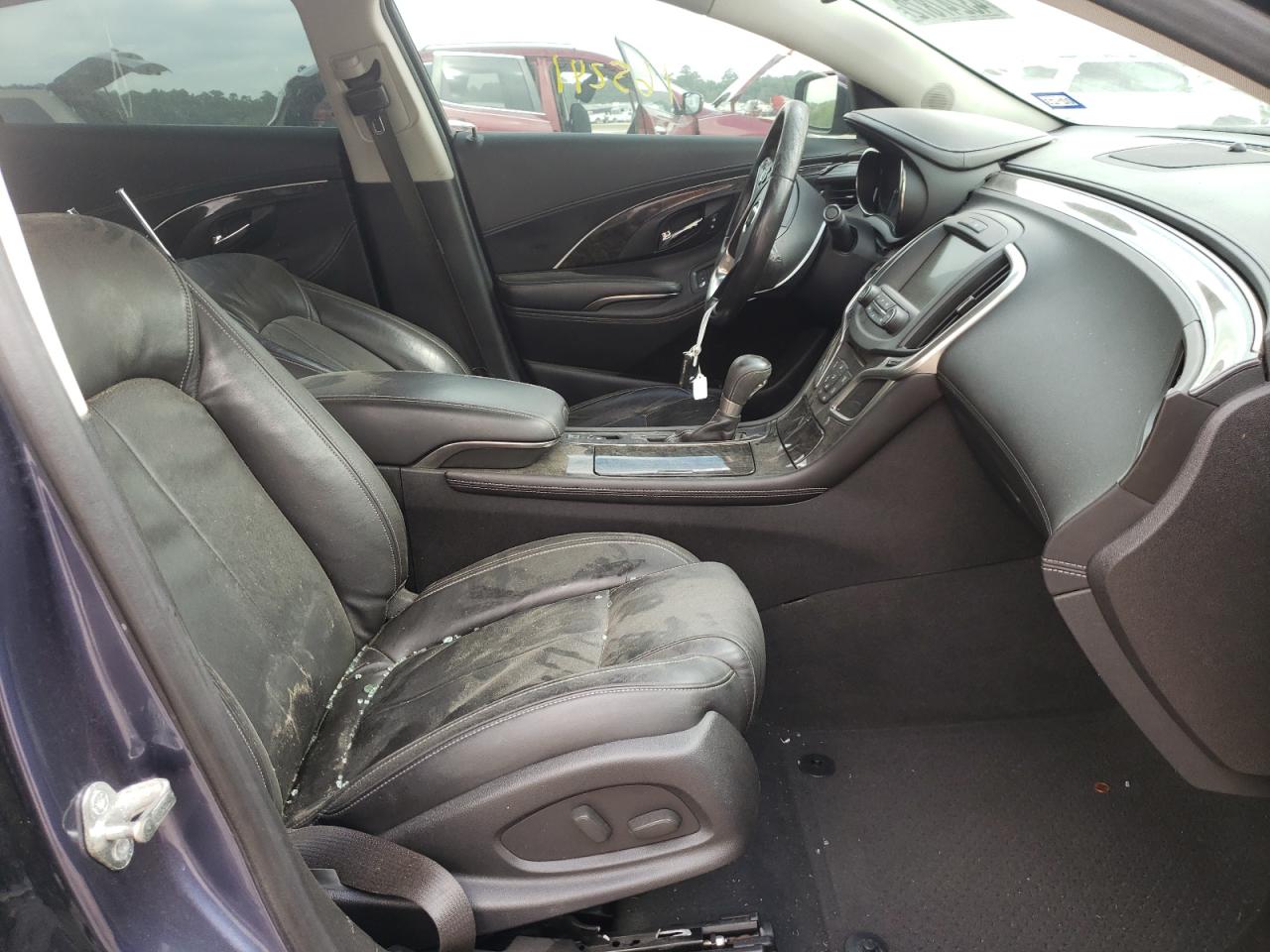 Photo 5 from auction – 2014 BUICK LACROSSE with VIN 1G4GB5GR9EF263209