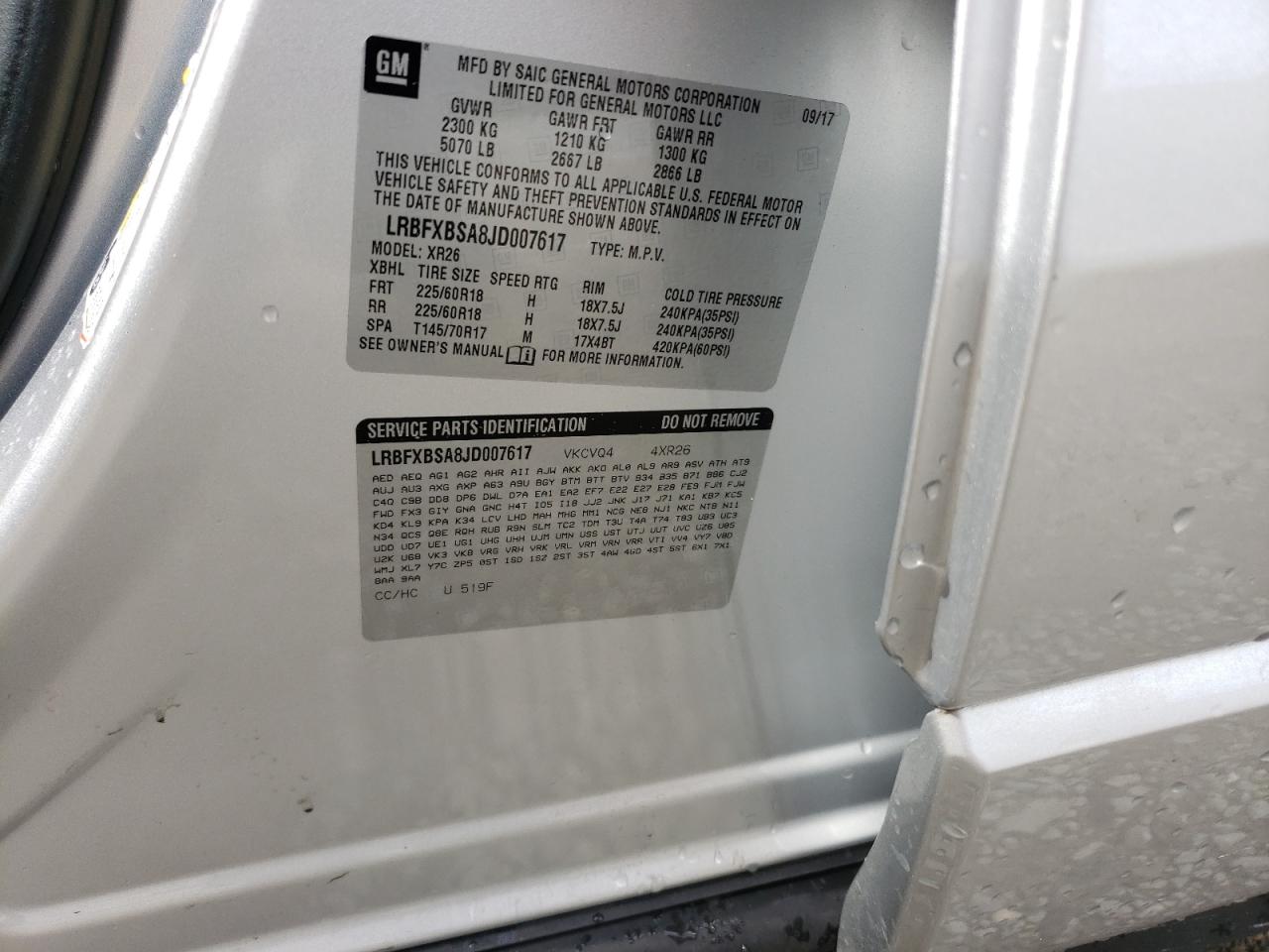 Photo 11 from auction – 2018 BUICK ENVISION P with VIN LRBFXBSA8JD007617