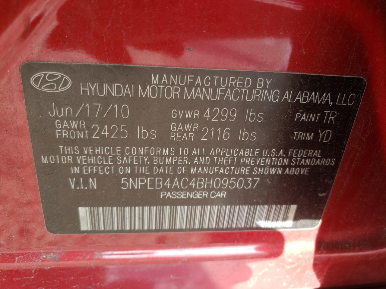 Photo 10 from auction – 2011 HYUNDAI SONATA with VIN 5NPEB4AC4BH095037