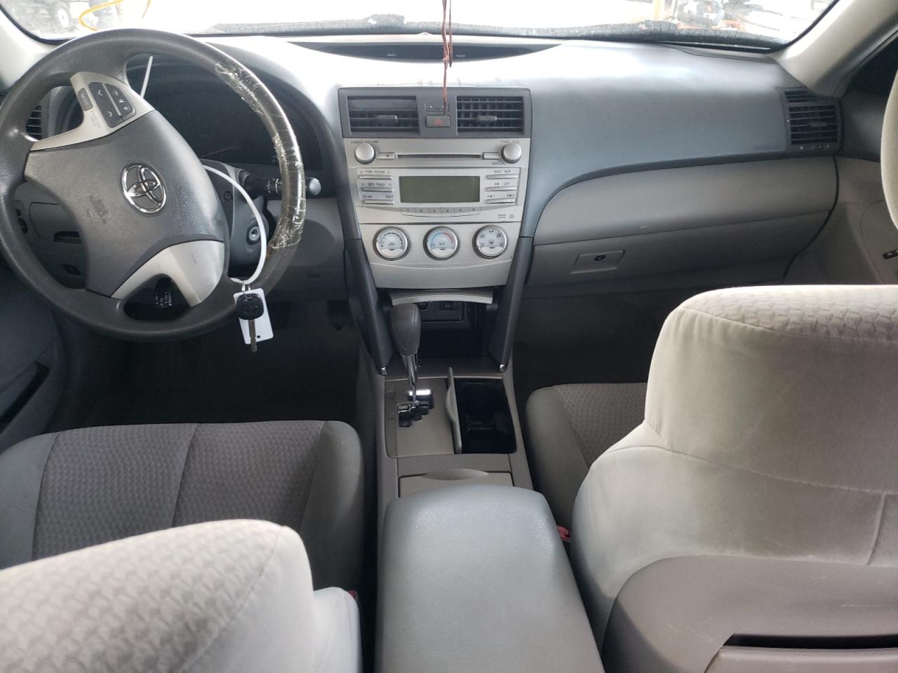 Photo 9 from auction – 2011 TOYOTA CAMRY BASE with VIN 4T1BF3EK2BU130159