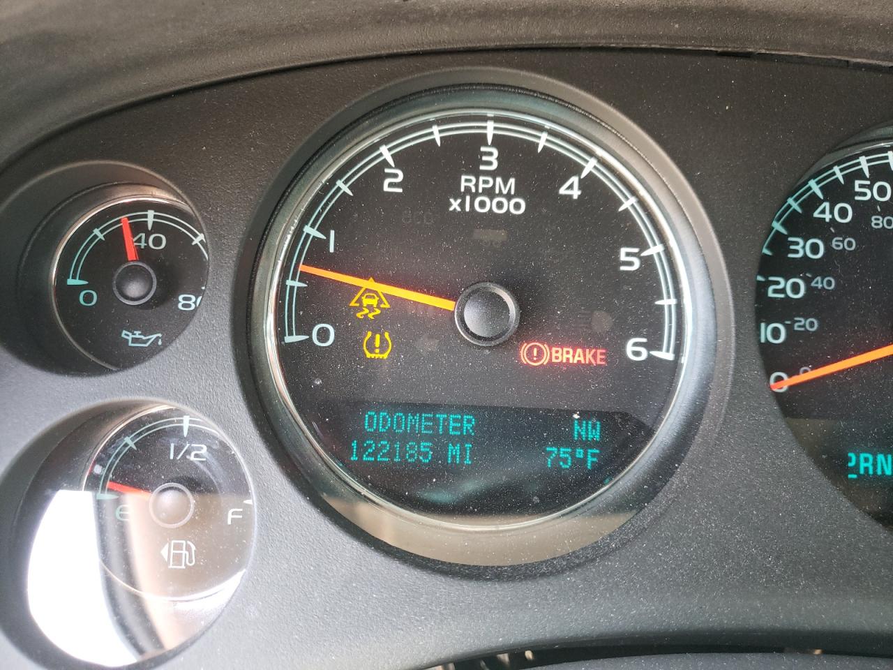 Photo 8 from auction – 2010 GMC SIERRA K15 with VIN 3GTRKWE37AG227125