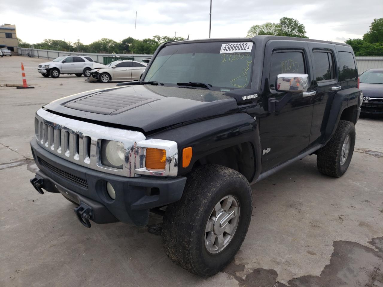 Photo 2 from auction – 2006 HUMMER H3 with VIN 5GTDN136768272038