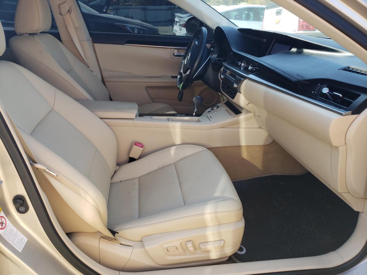 Photo 5 from auction – 2014 LEXUS ES 350 with VIN JTHBK1GG5E2108605