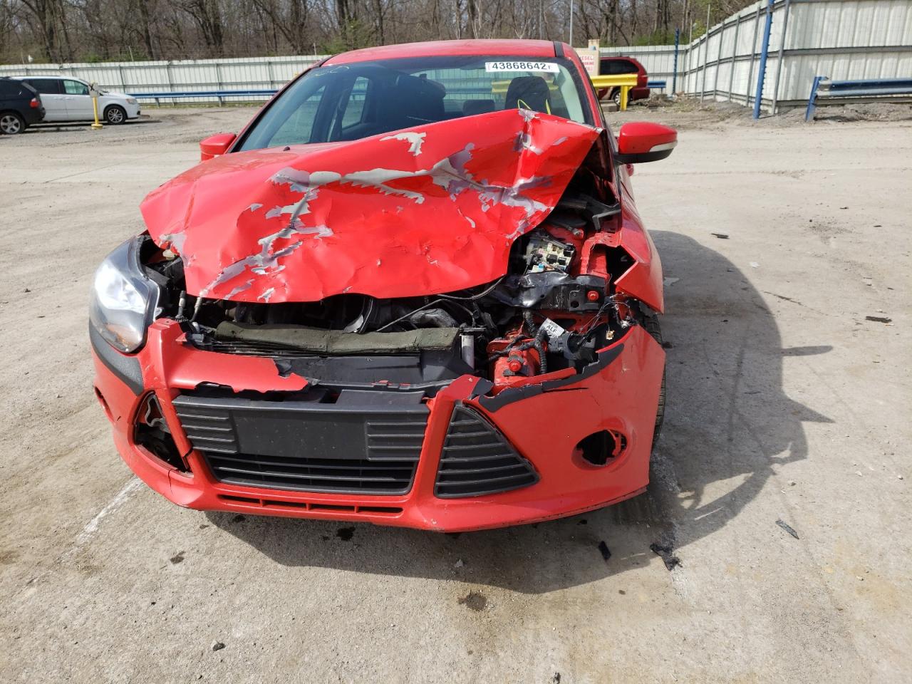 Photo 9 from auction – 2013 FORD FOCUS SE with VIN 1FADP3F24DL261391