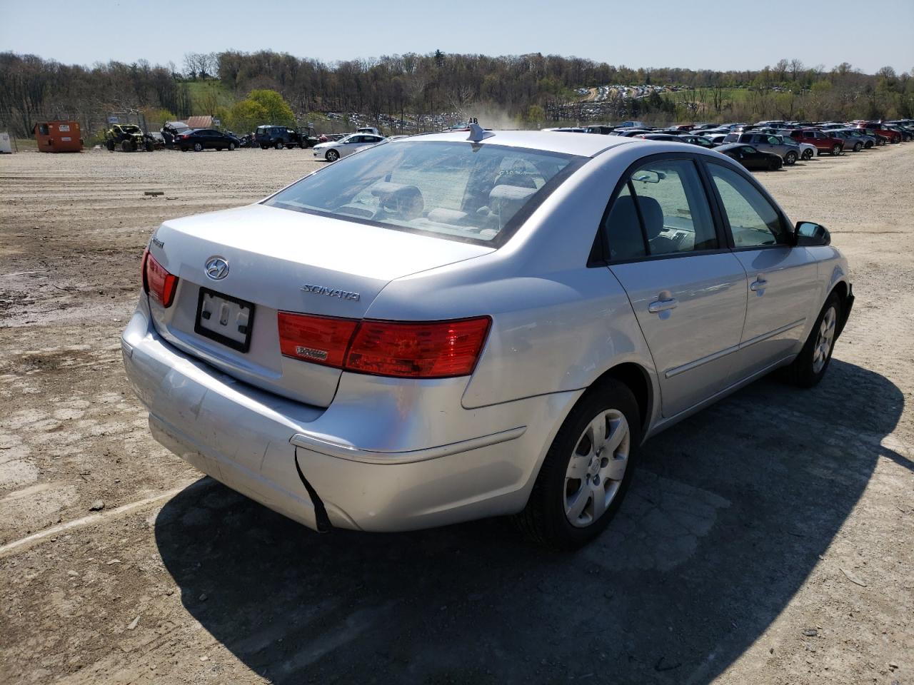 Photo 4 from auction – 2009 HYUNDAI SONATA GLS with VIN 5NPET46C09H460331