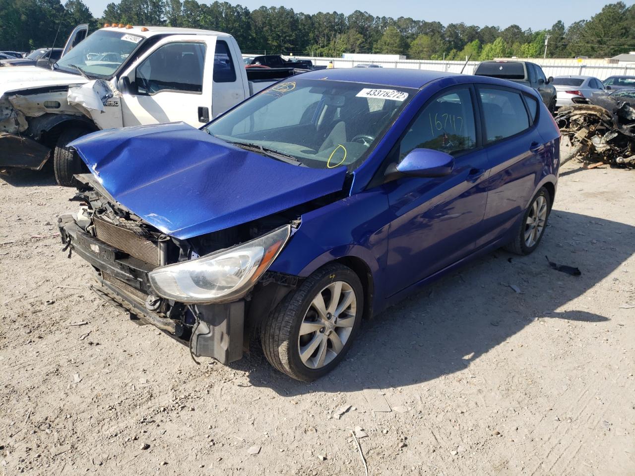 Photo 2 from auction – 2012 HYUNDAI ACCENT GLS with VIN KMHCU5AE5CU020875