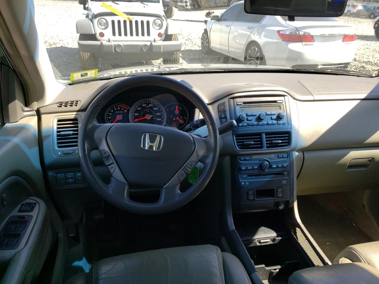 Photo 9 from auction – 2006 HONDA PILOT EX with VIN 2HKYF18676H509191