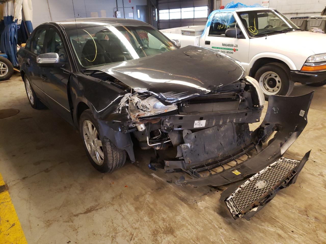 FORD FIVE HUNDR 2005 with VIN 1FAHP28195G102232 - Photo from auction