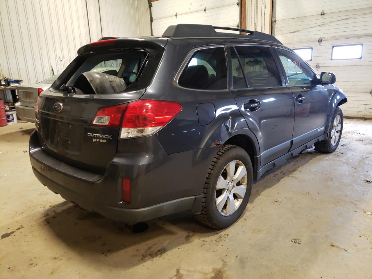 Снимка 4 от търг – 2010 SUBARU OUTBACK 2. с VIN 4S4BRBKC2A3381007
