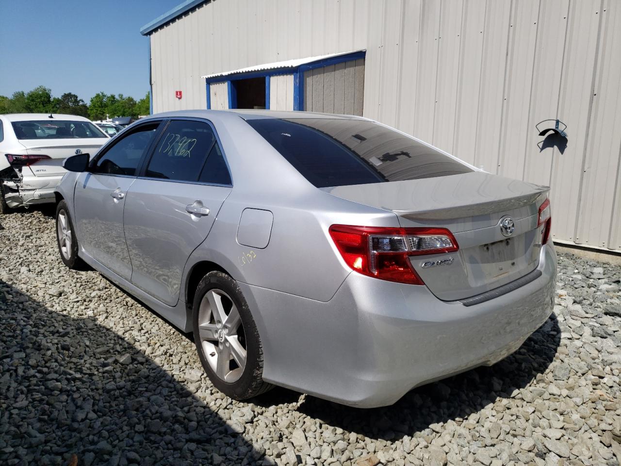 Photo 3 from auction – 2012 TOYOTA CAMRY BASE with VIN 4T1BF1FK1CU153565