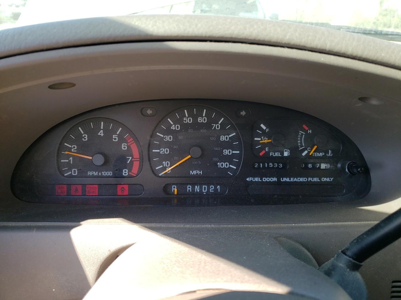 Photo 8 from auction – 2000 MERCURY VILLAGER E with VIN 4M2XV14T8YDJ23246