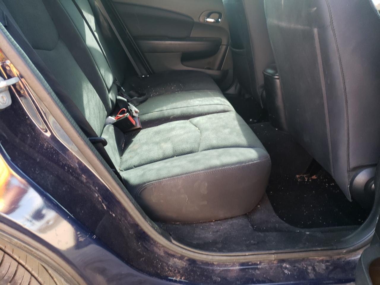 Photo 6 from auction – 2014 CHRYSLER 200 LX with VIN 1C3CCBABXEN124310