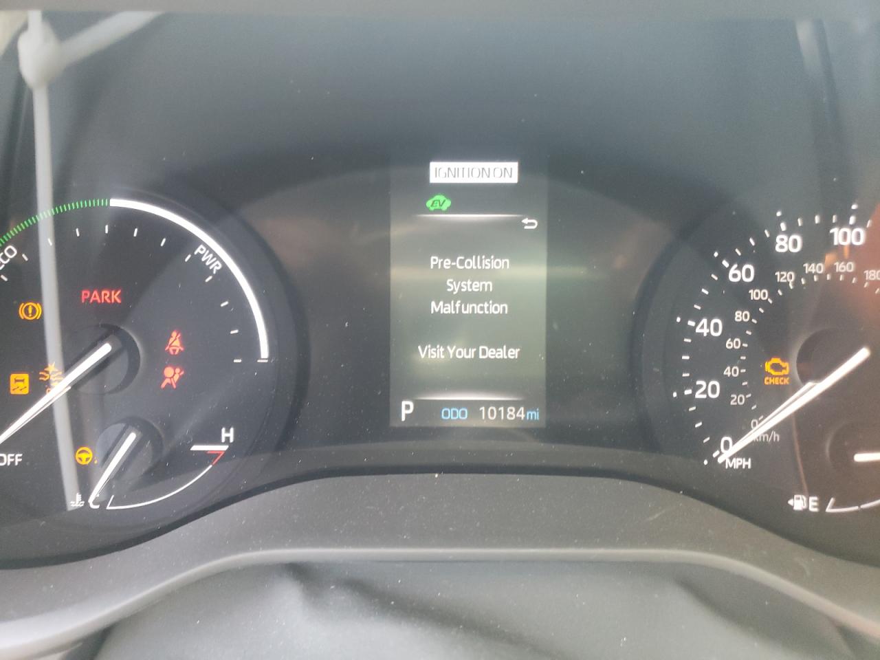 Photo 12 from auction – 2021 TOYOTA SIENNA LE with VIN 5TDKRKEC6MS070652