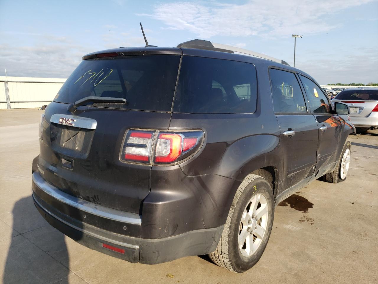 Photo 4 from auction – 2016 GMC ACADIA SLE with VIN 1GKKRPKD9GJ293980