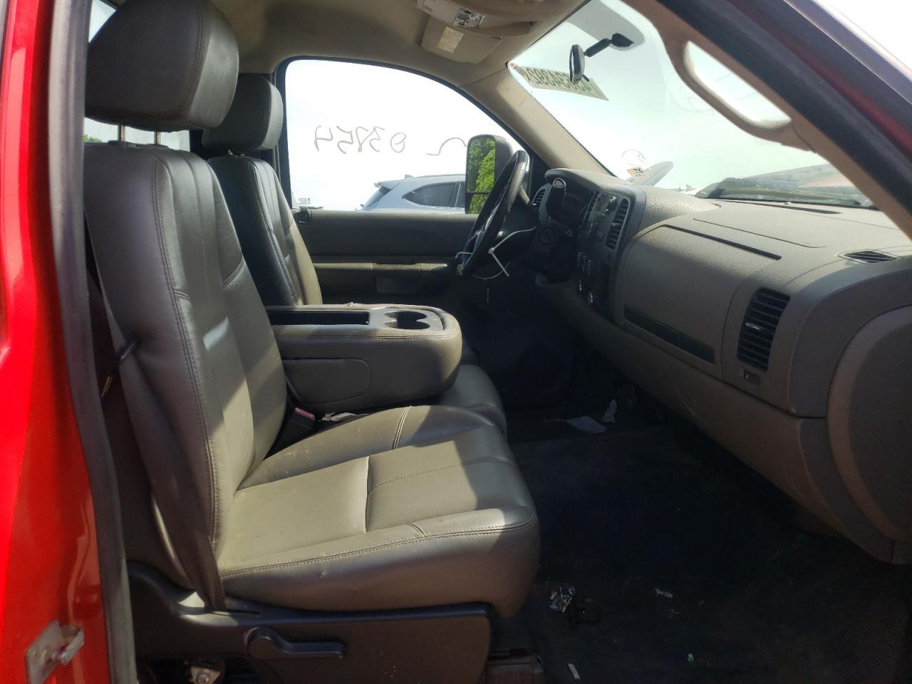 Photo 5 from auction – 2008 CHEVROLET SILVERADO with VIN 1GCHC24K98E206353