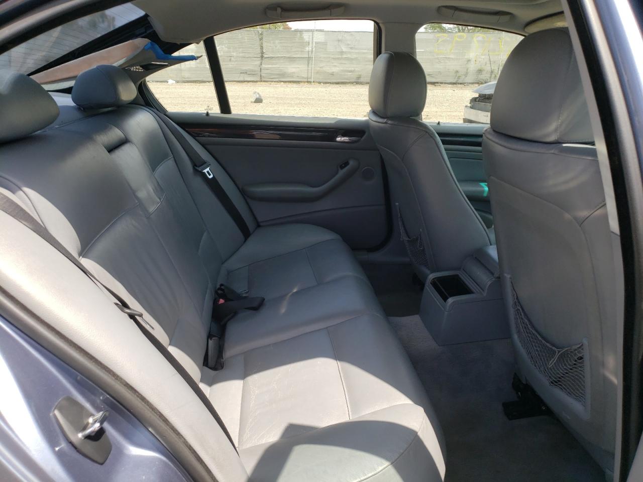 Photo 6 from auction – 2000 BMW 328 I with VIN WBAAM5330YJR55993
