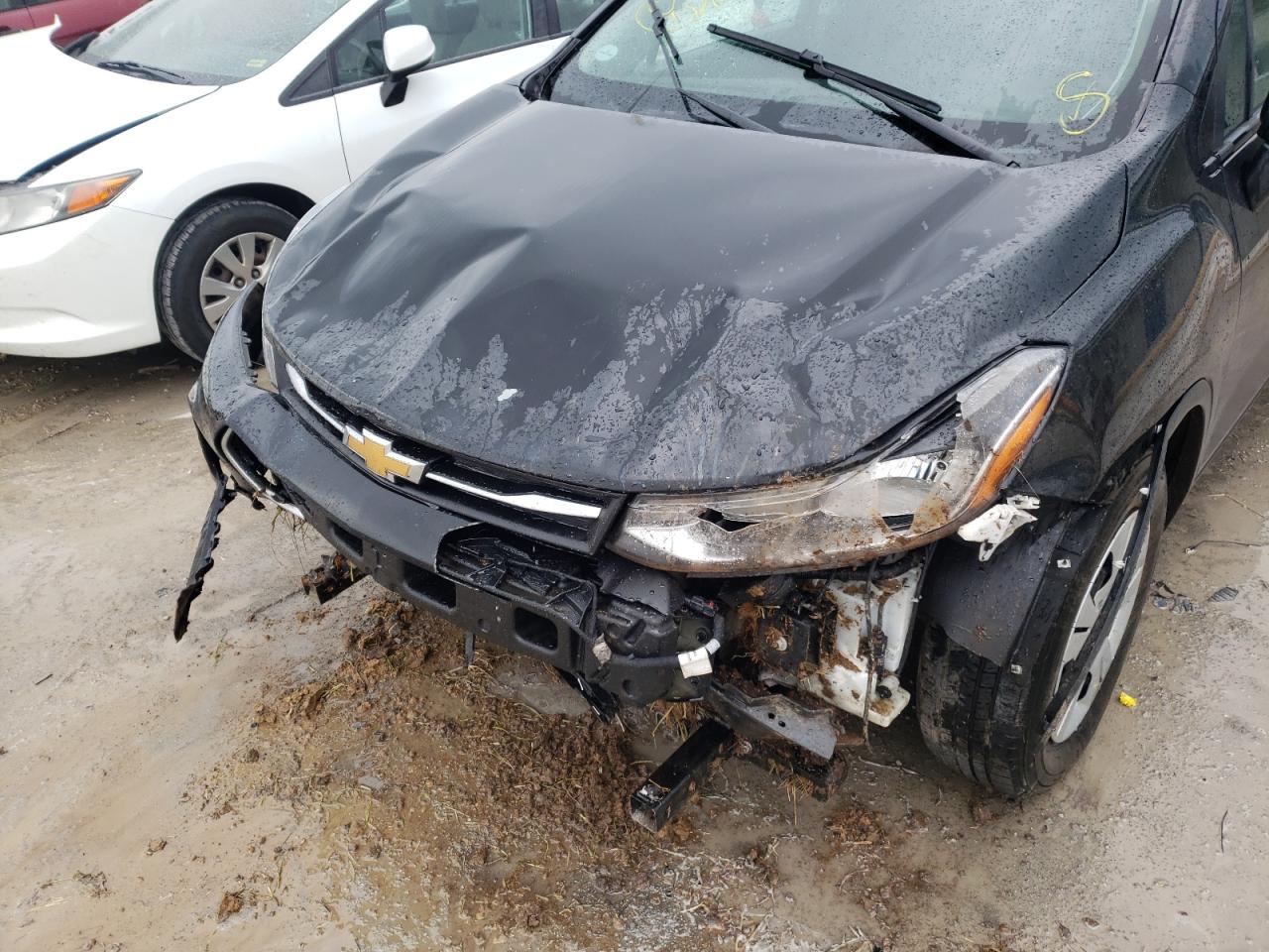 Photo 9 from auction – 2019 CHEVROLET TRAX LS with VIN 3GNCJKSB0KL175057