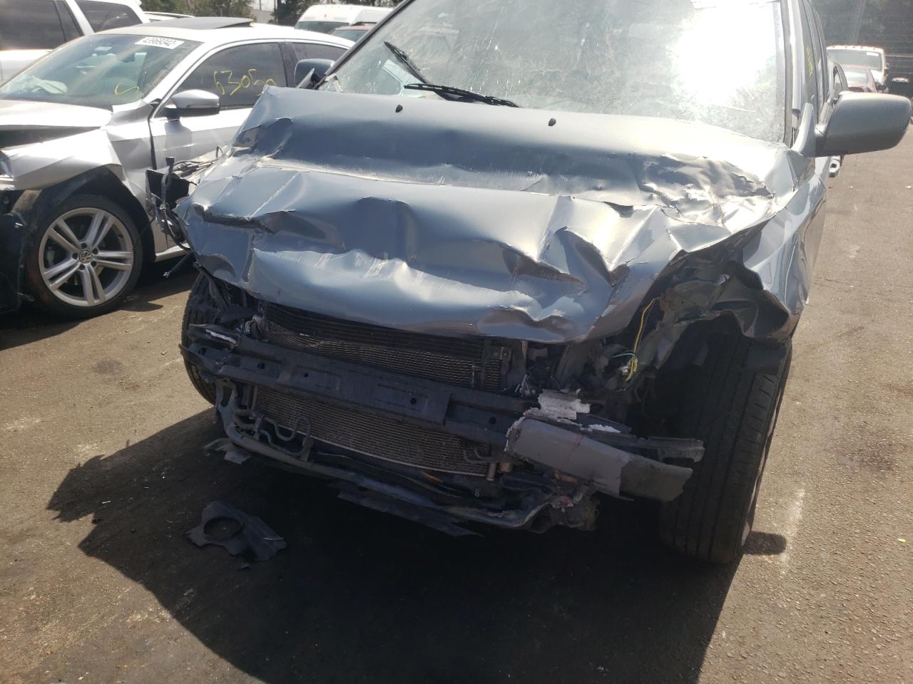 Photo 9 from auction – 2007 HYUNDAI ENTOURAGE with VIN KNDMC233X76032343