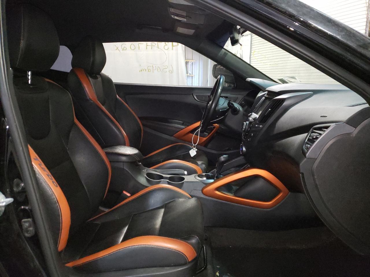 Photo 5 from auction – 2016 HYUNDAI VELOSTER T with VIN KMHTC6AE7GU302210