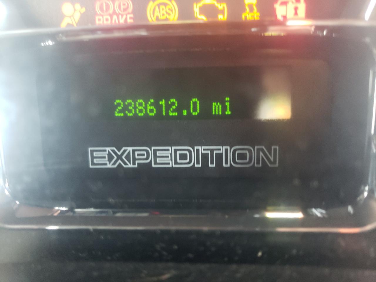 Photo 8 from auction – 2012 FORD EXPEDITION with VIN 1FMJK2A50CEF04801
