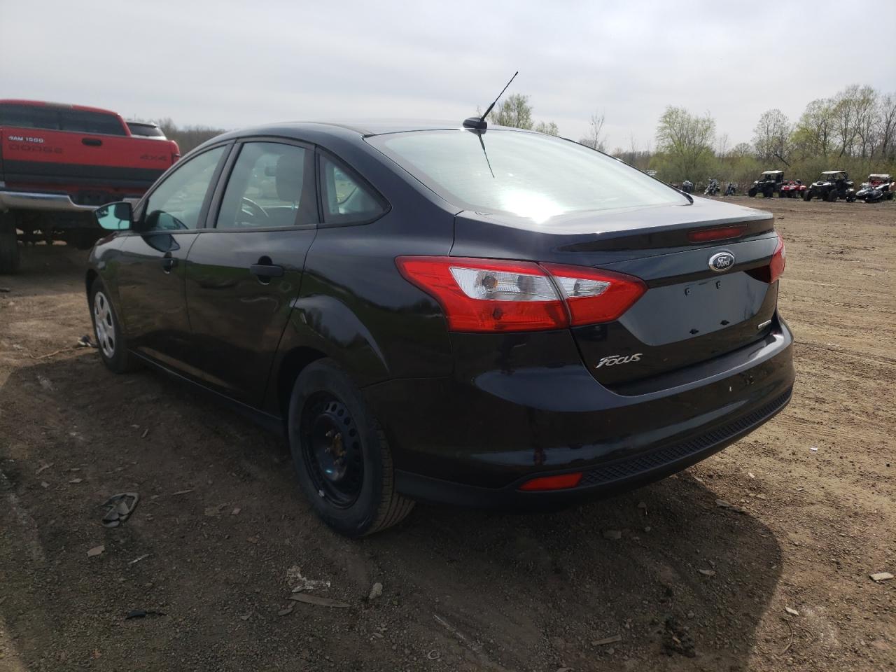 Photo 3 from auction – 2013 FORD FOCUS S with VIN 1FADP3E22DL333092