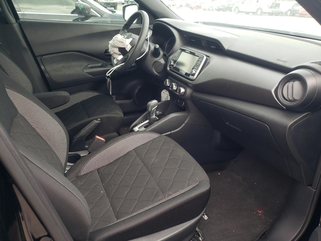 Photo 19 from auction – 2020 NISSAN KICKS S with VIN 3N1CP5BV5LL579124