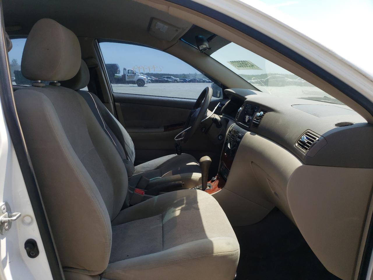 Photo 5 from auction – 2007 TOYOTA COROLLA CE with VIN JTDBR32E070117595