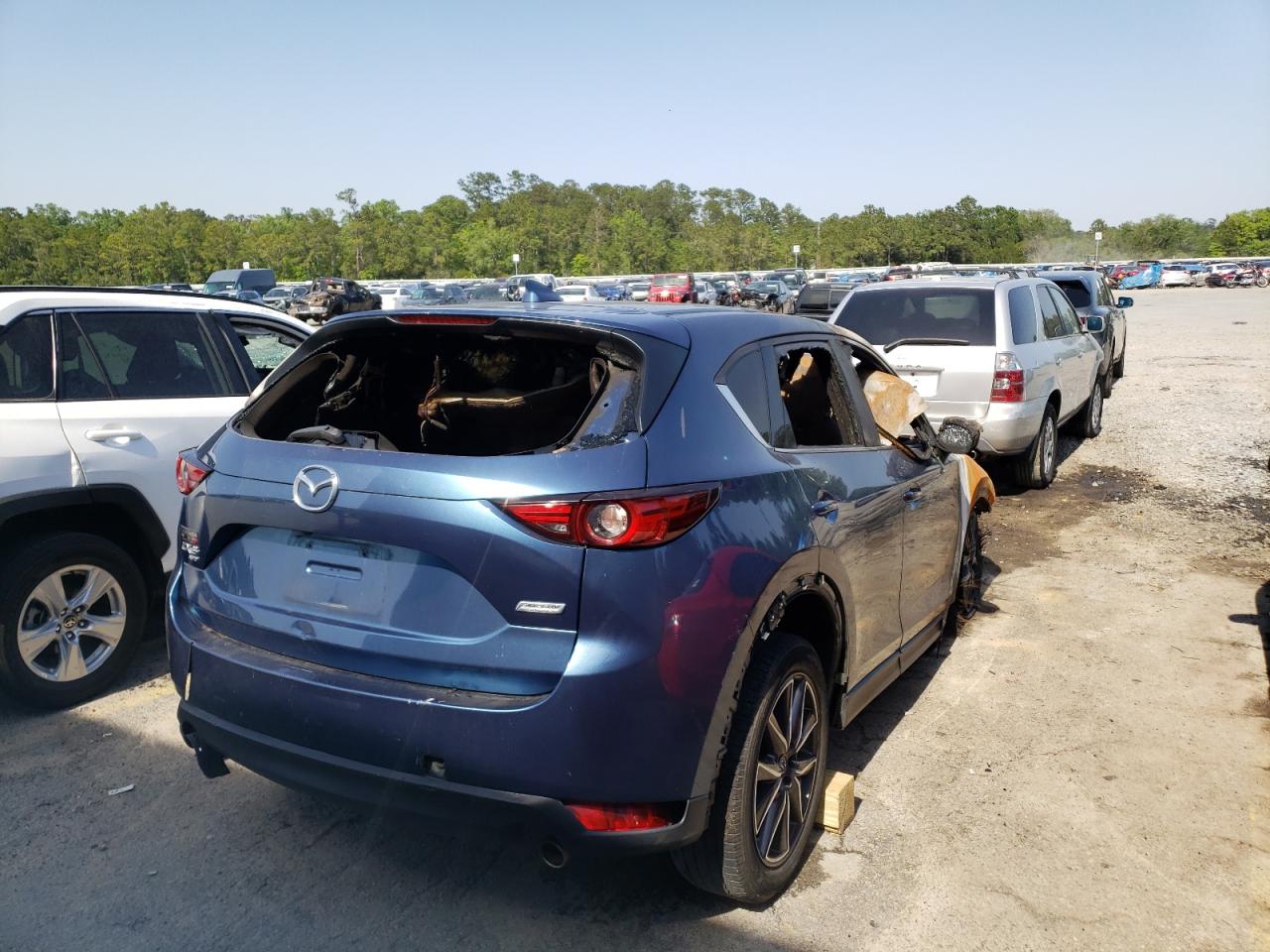 Photo 4 from auction – 2018 MAZDA CX-5 GRAND with VIN JM3KFBDM3J0374594