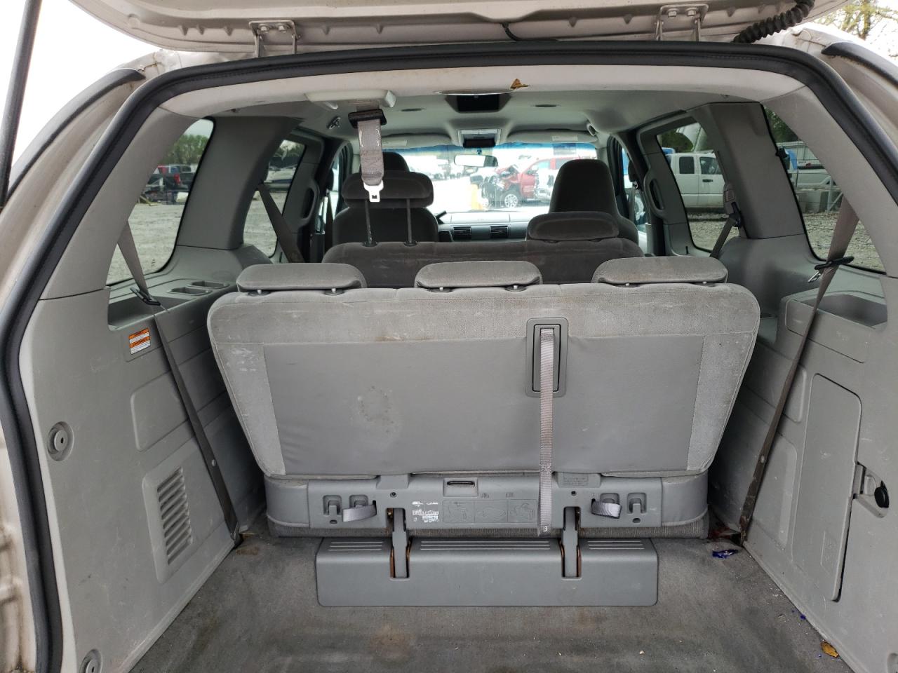 Photo 6 from auction – 2005 FORD FREESTAR S with VIN 2FMZA51645BA87598