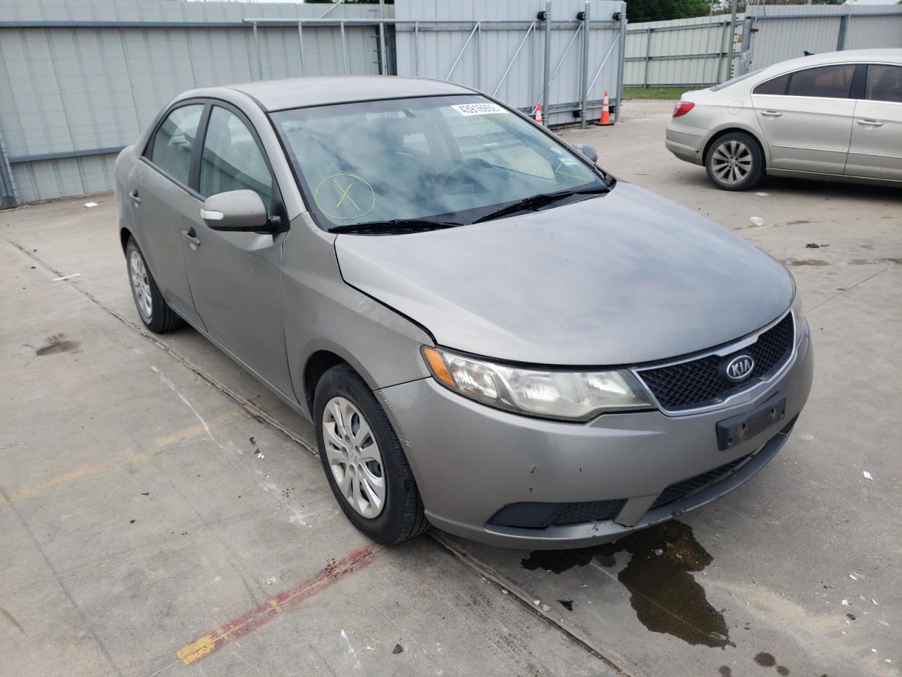 KIA FORTE EX 2010 with VIN KNAFU4A21A5859461 - Photo from auction
