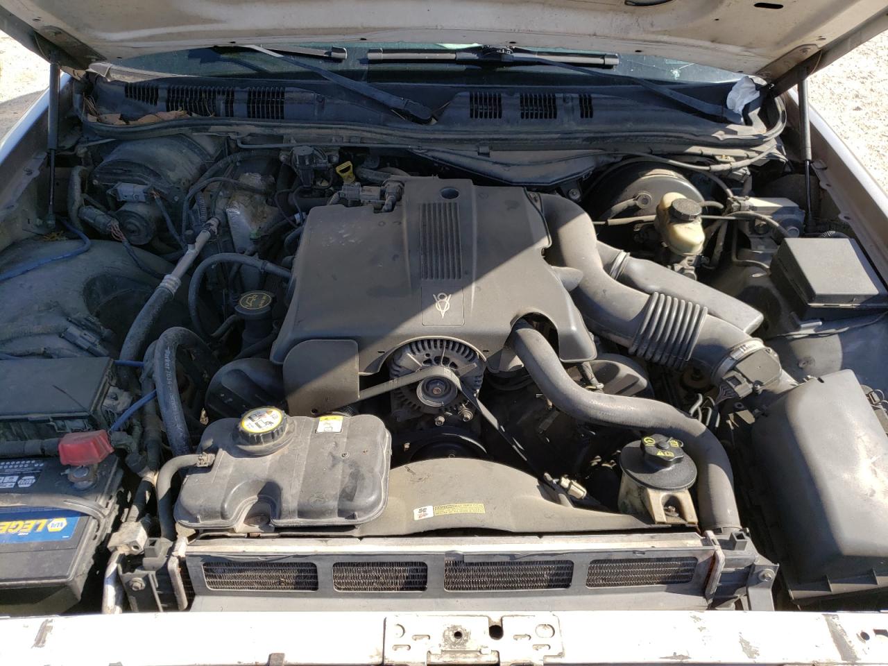 Photo 7 from auction – 2003 FORD CROWN VICT with VIN 2FAFP74W73X120693