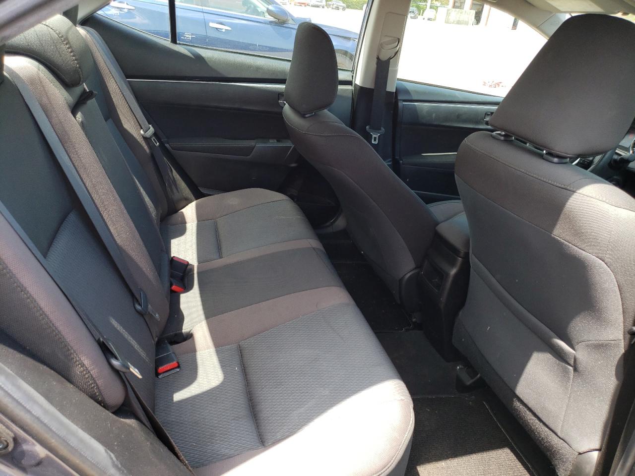 Photo 6 from auction – 2019 TOYOTA COROLLA L with VIN 5YFBURHE2KP941539
