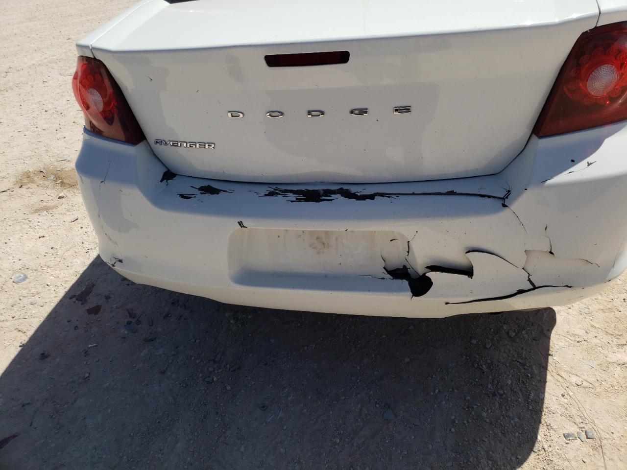 Фото 10 с аукциона – 2012 DODGE AVENGER SX с VIN 1C3CDZCB0CN133453