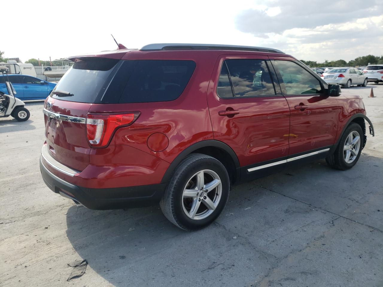 Photo 4 from auction – 2018 FORD EXPLORER X with VIN 1FM5K7D86JGB39854