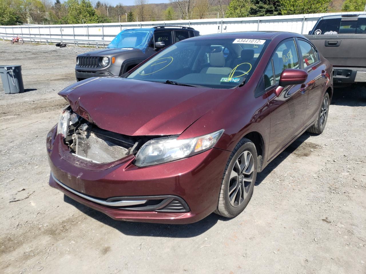 Photo 2 from auction – 2015 HONDA CIVIC EX with VIN 19XFB2F87FE219664